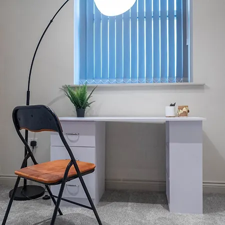 Sleeps 5 Near Arena Leeds (West Yorkshire)