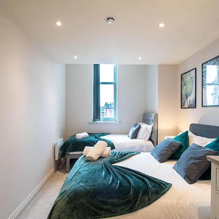 Sleeps 5 Near Arena